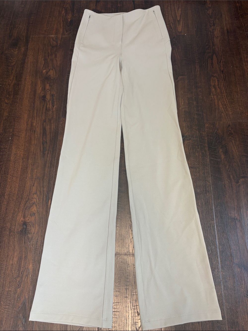 Lululemon Women’s 0 Beige Smooth Fit Pull-On High rise Bootcut Pants Inseam 31